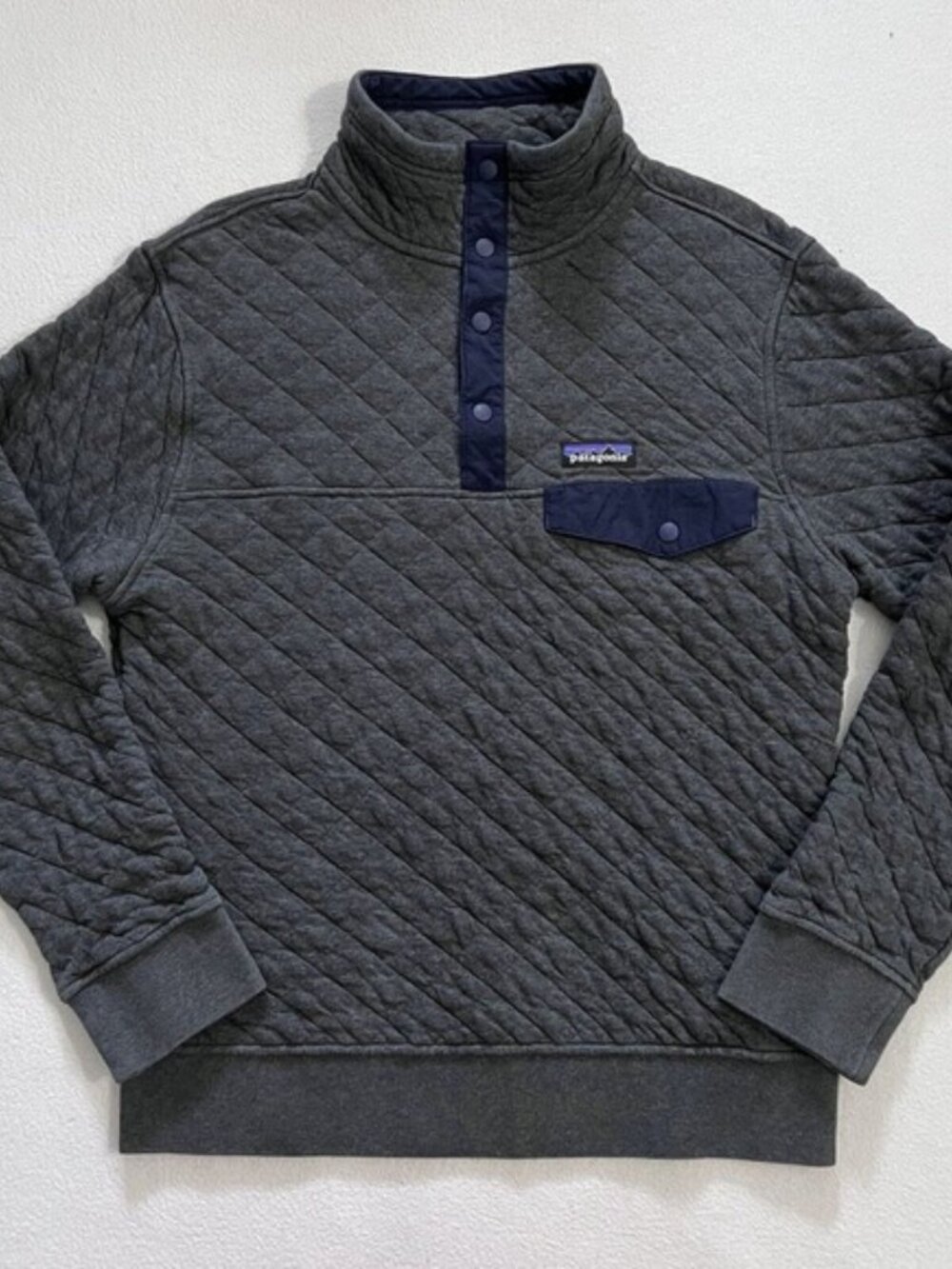 Patagonia Organic Cotton Quilt Snap T Pullover Grey/Blue Mens medium